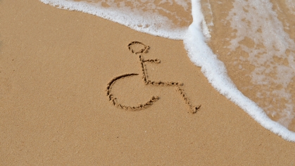 wheelchair icon in sand